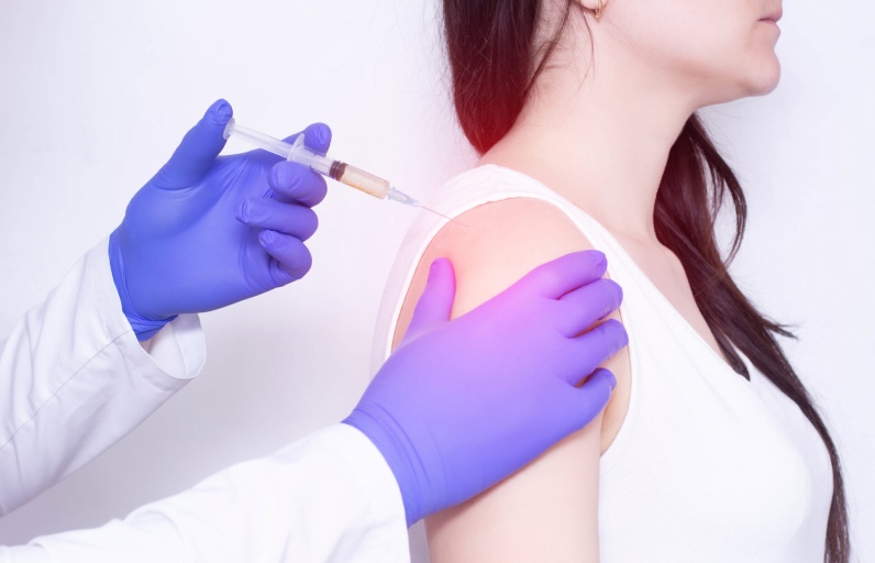 علت سفت شدن جای آمپول